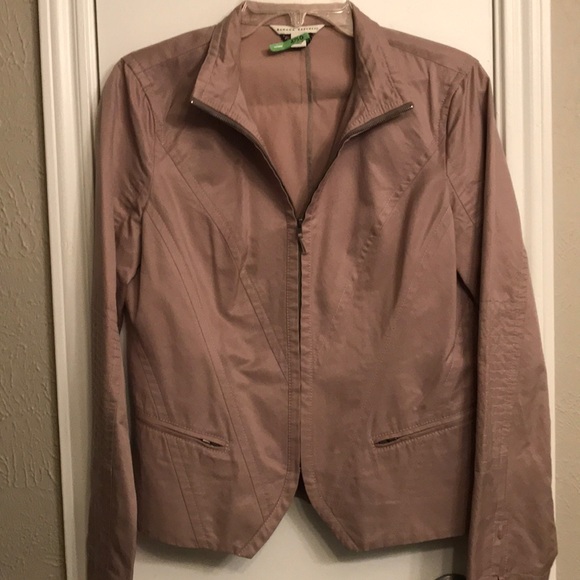 Banana Republic lightweight jacket - Picture 6 of 8
